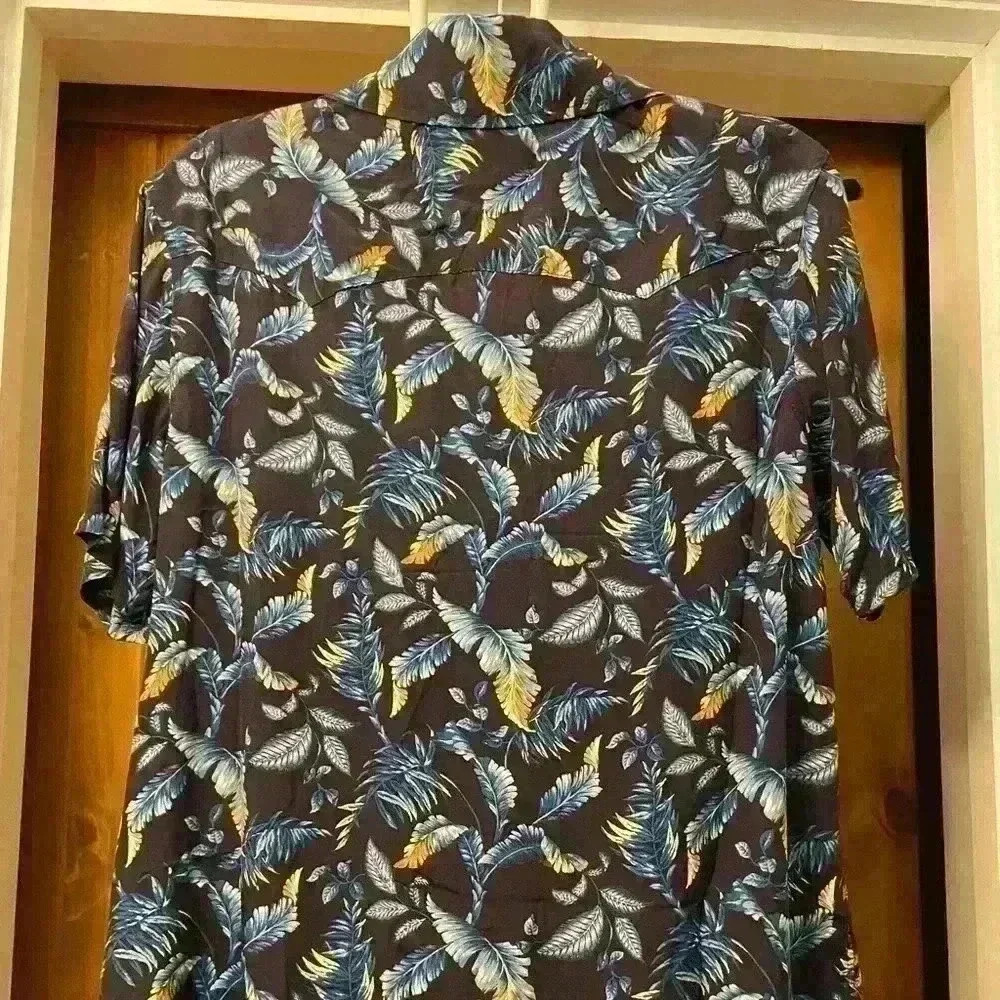 Free People Sandrine Rose foliage, print, Snap Button Shirt- Small NWT - Picture 6 of 7